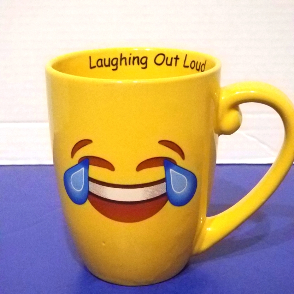 Coffee Mug Famous " Laughing out loud"